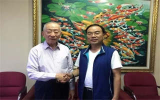 印尼著名僑領、印尼泛印集團董事長、印尼總統(tǒng)大學創(chuàng)辦人-李文光